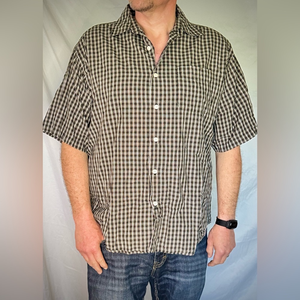 Anchor Blue Men’s Short Sleeve Black, White, & Yellow Plaid Button Up Shirt